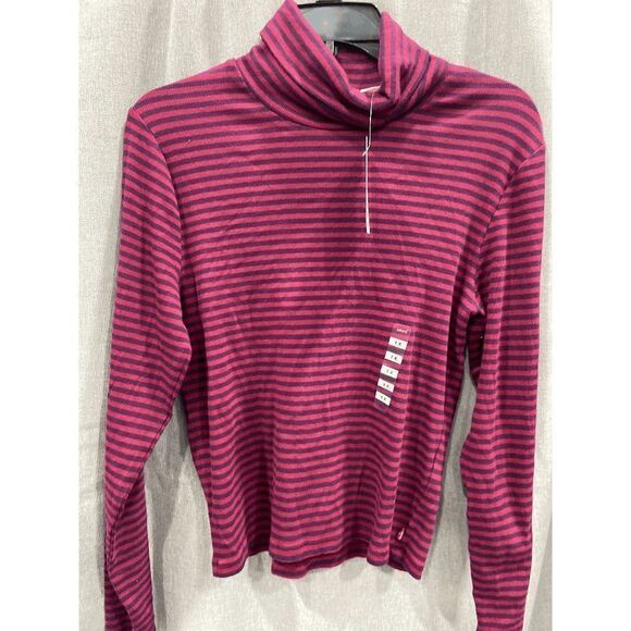 Levi's Women's Moon Plus Size Rib Turtleneck Top - Monday Stripe Beet Red 1X - Picture 2 of 6